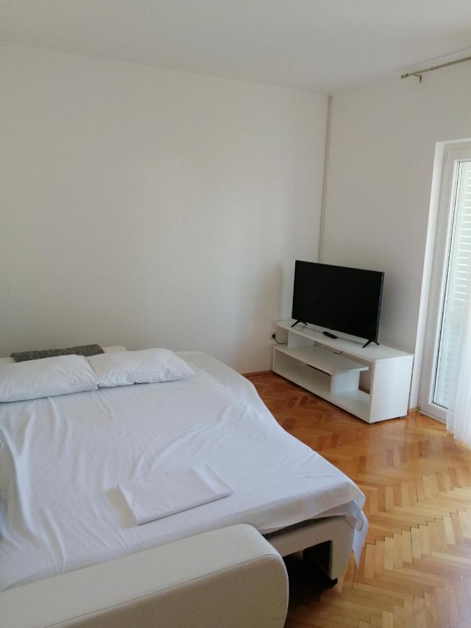 Apartment Rab Town Zewnętrze zdjęcie